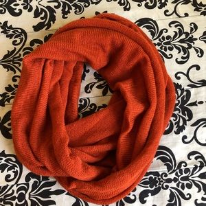Infinity scarf